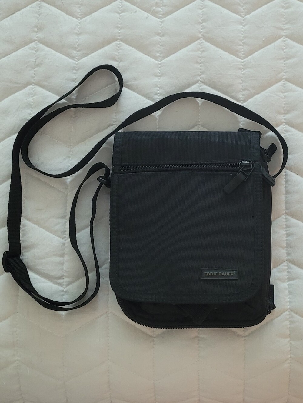 Eddie Bauer Black Crossbody Travel Organizer Bag